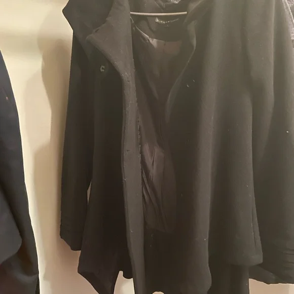 wool coat - Picture 7 of 7